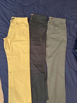 Men’s Kirkland signature pants size 32x30 lot of three