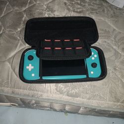 Nintendo Switch Light Come With 8 Games 