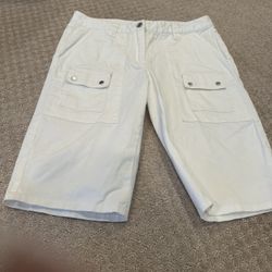 Michael Kors Size 8 Wht Resort Bermuda Shorts With Front Pockets 