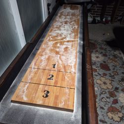 Shuffleboard Table