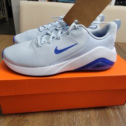Nike Air Zoom Bella 7 