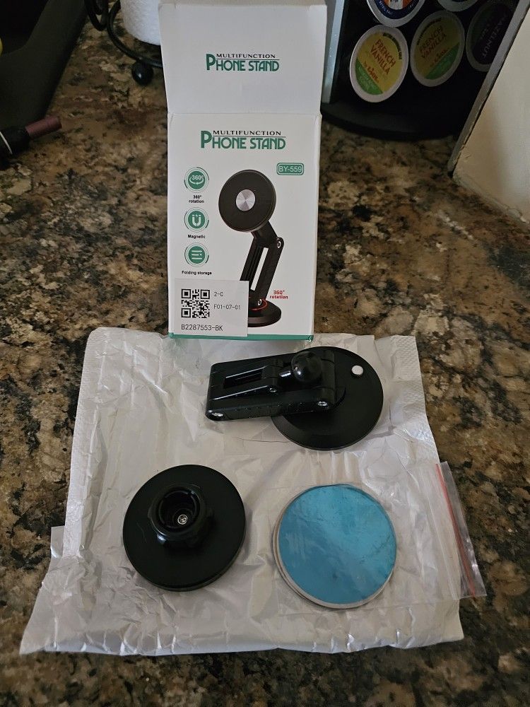 Dashboard Phone Mount