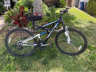 26” Huffy mountain bike in good shape