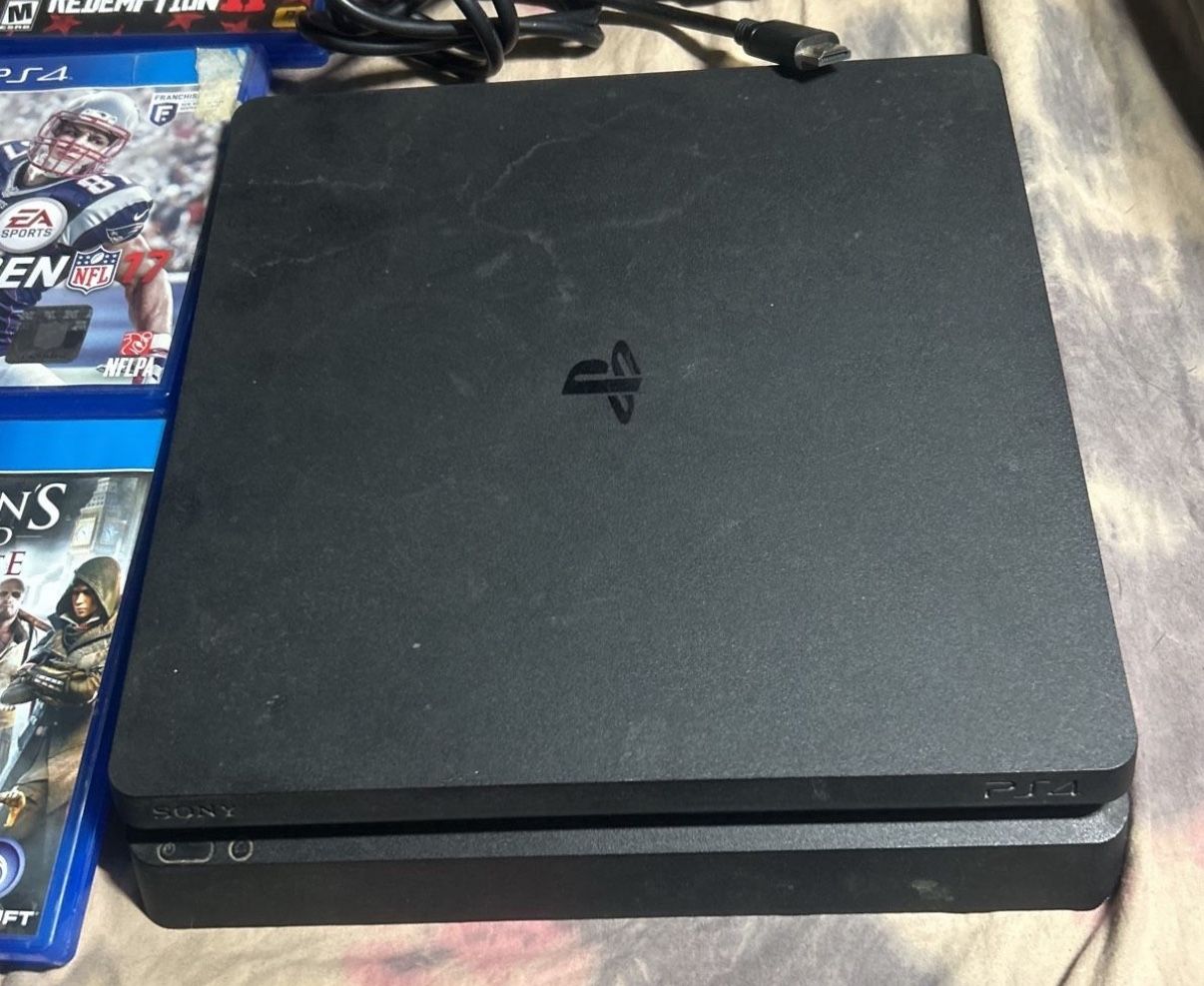PS4