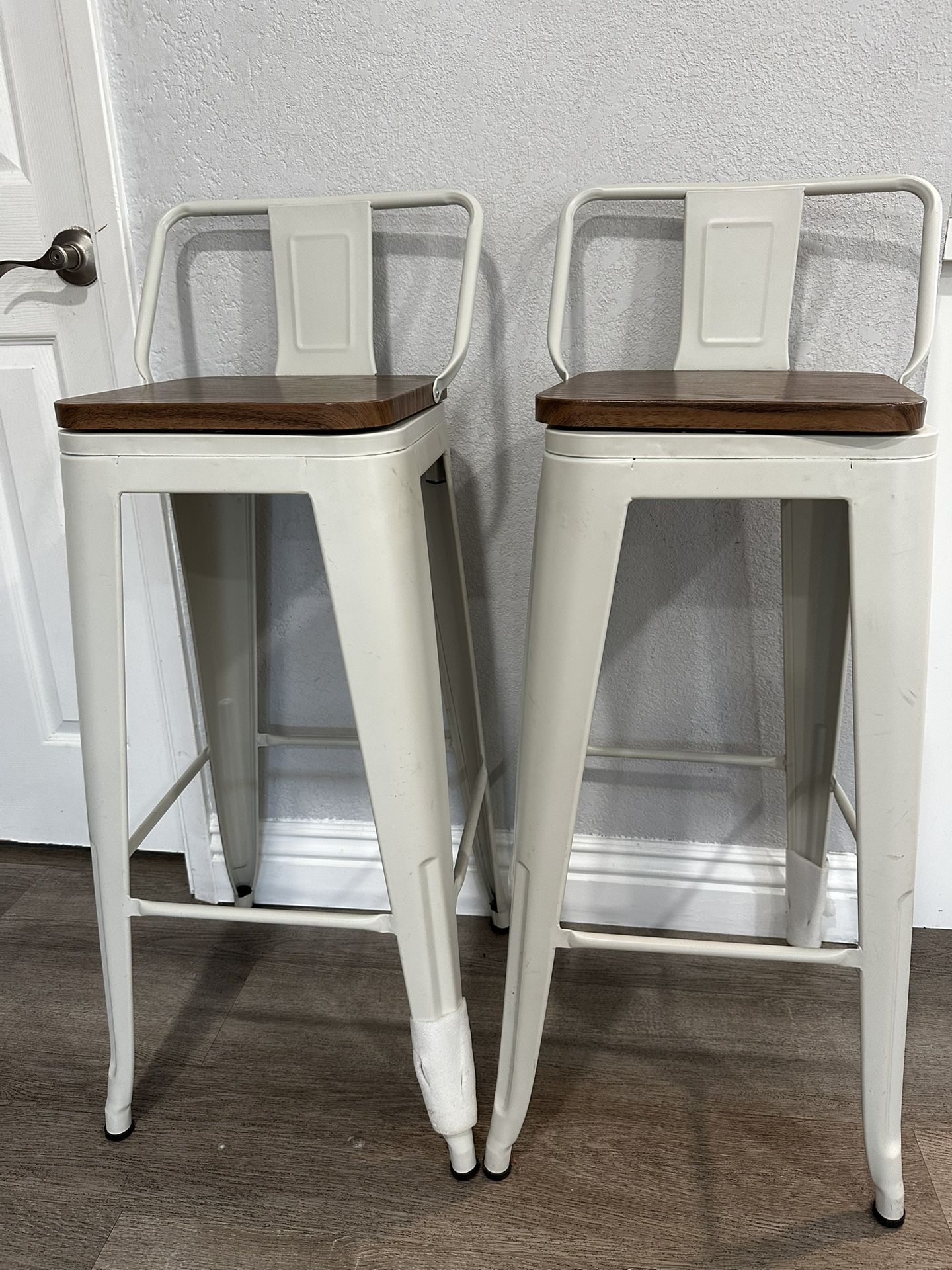 Swivel Stools