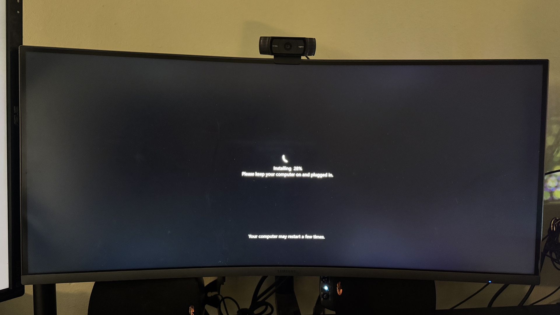 Samsung 34" Curved Ultrawide Monitor