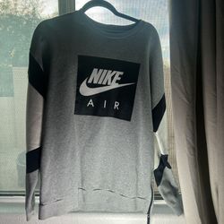 Nike Sweater