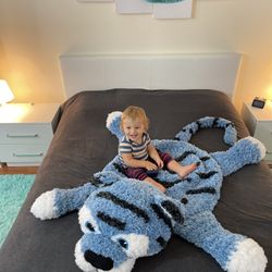 Handmade Large Knitted Tiger – Blue