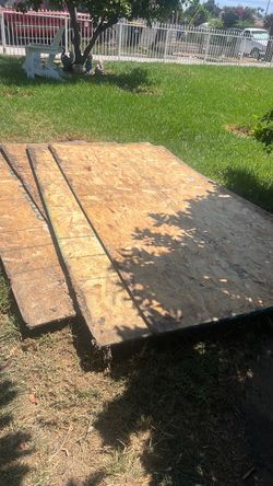 Plywood 48”x96” 5 piezas