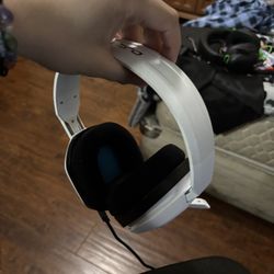 A 10 Headset 