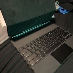 iPad Magic Keyboard 12.9