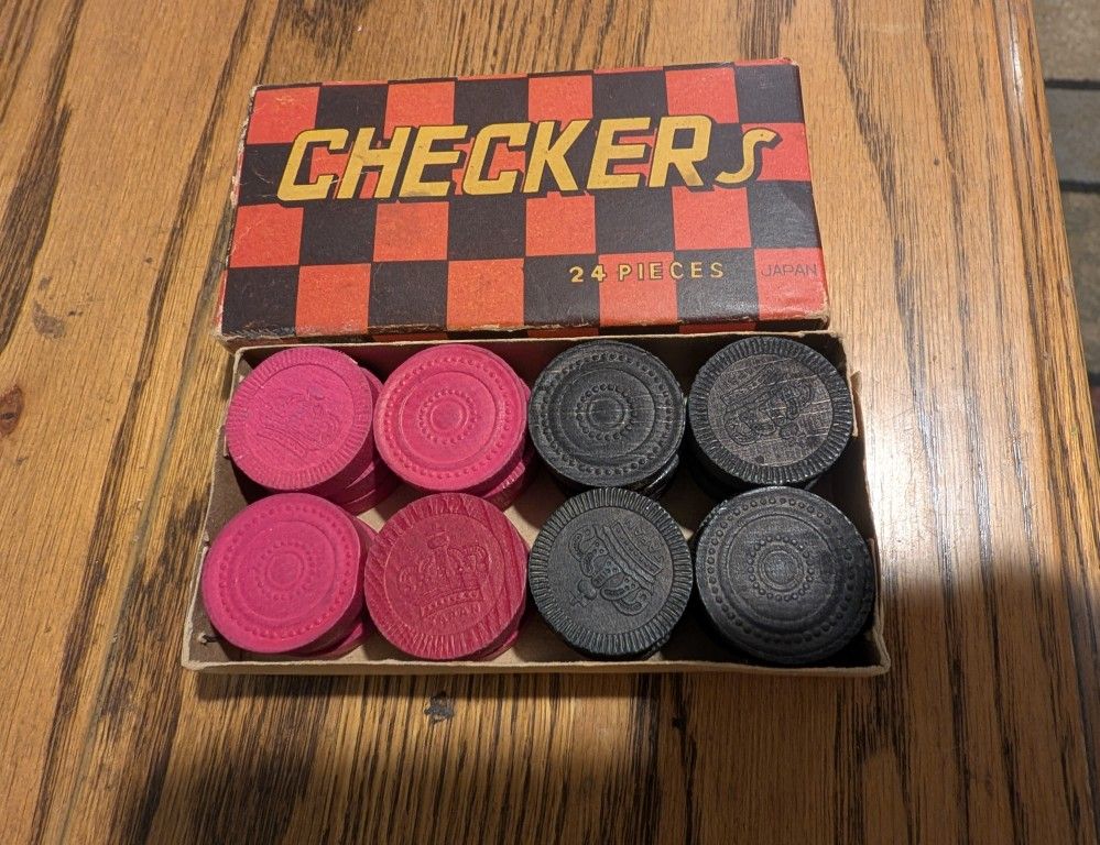 Vintage Halsam American 24 Checkers Embossed Wooden Set