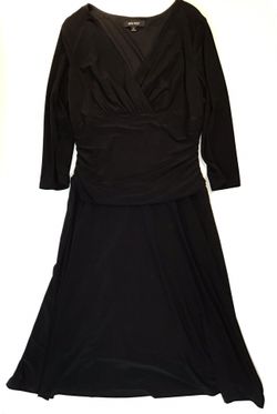 Nine West Women’s black dress size 10