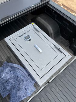 Winchester Safe With Key Pad