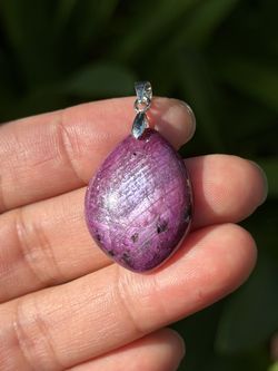 Sterling Silver 925 Stamped Flashy Ruby Pendant 