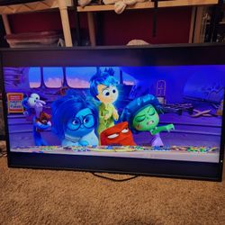 NEC V552 55" 1080p 60Hz High-Performance Commercial-Grade Display LCD TV PC Monitor