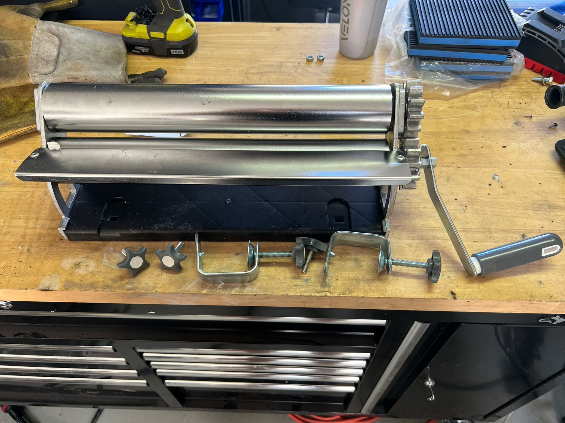 15.75in (40cm)Dough & Tortilla Roller. Adjustable Thickness Roller. Make Pasta, Noodles, Breads, Pizza.