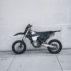 2017 KTM 500 Supermoto 