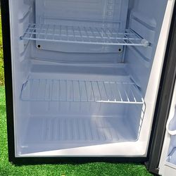 Mini Frigidaire