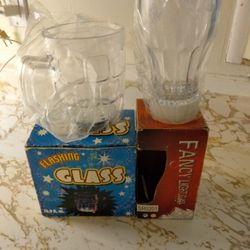Set Of 2 Light Up Glasses 