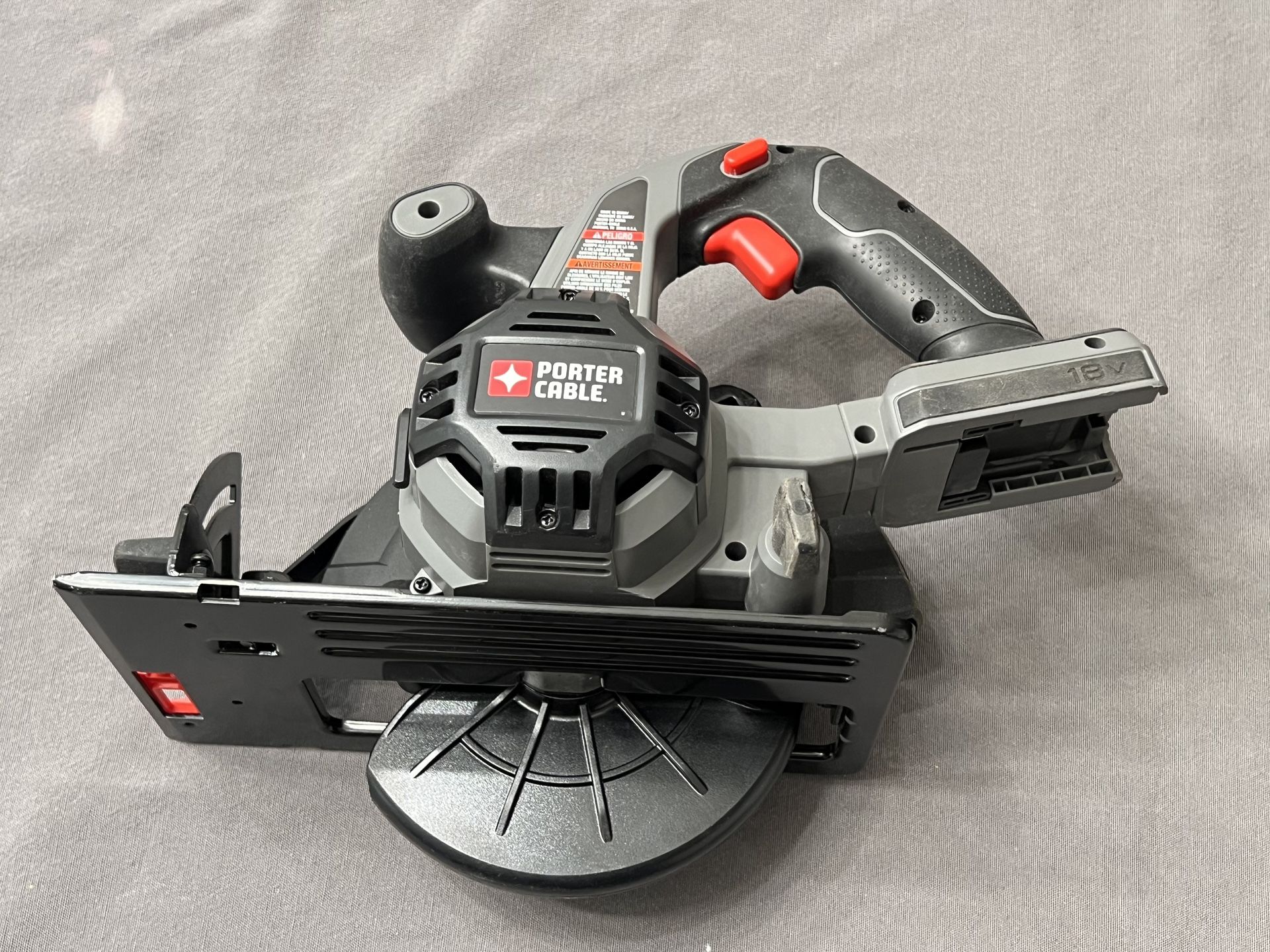 Porter Cable 18V Saw Tool Only