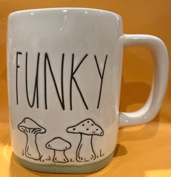 Rae Dunn Mushroom “Funky” Coffee Mug 4.75” with Sage Green Accent Color nw/ot