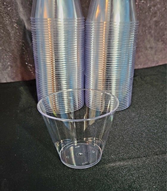 9oz Plastic Disposable Squat Tumblers