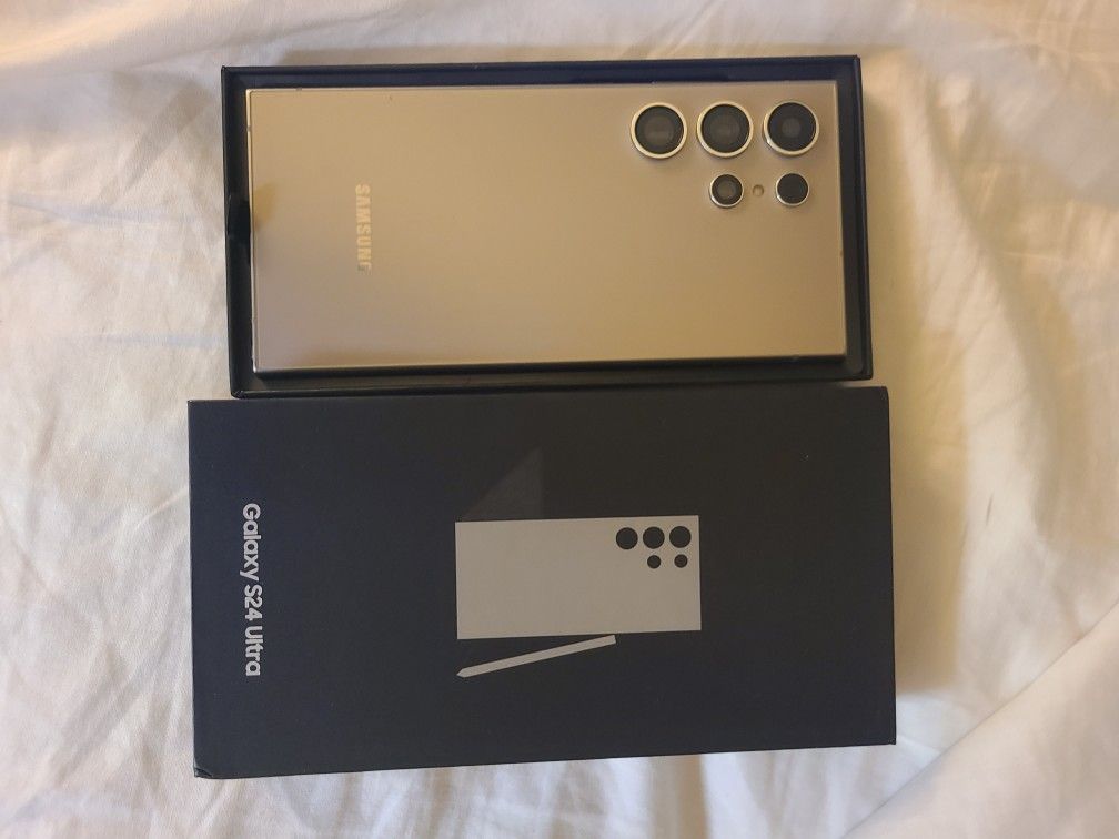 Samsung Galaxy S24 Ultra 1TB Tmobile Unlocked Brand New for Sale in