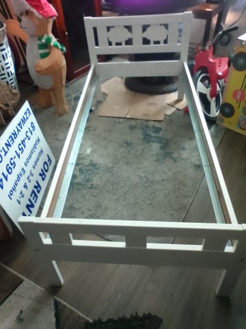 Kids Twin Frame 36/70in Good Shap!25 Dollar Steal 