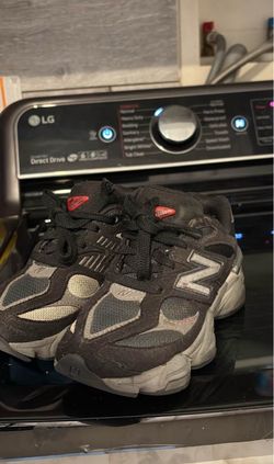 New balance shoes