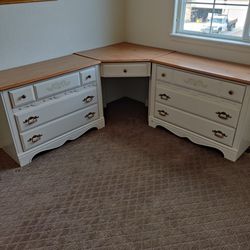 Corner Dresser Set