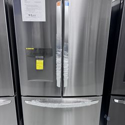 29 Cu.ft French Door Refrigerator With Water And Ice