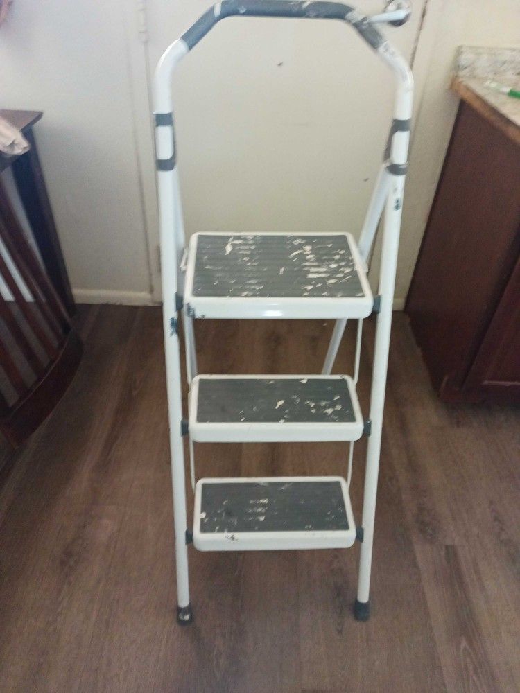 Gorilla ladders