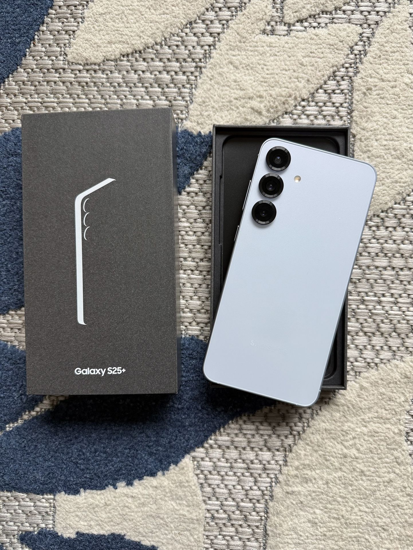 Brand New Samsung Galaxy S25 Plus - T-Mobile