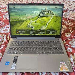 ideapad 3i 15.6 Intel i5-12th gen-10 Core/ 256GB M.2-SSD/ 12GB RAM 