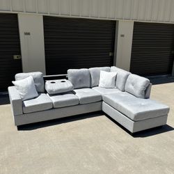 New Light Gray Sectional Couch. Free Delivery!