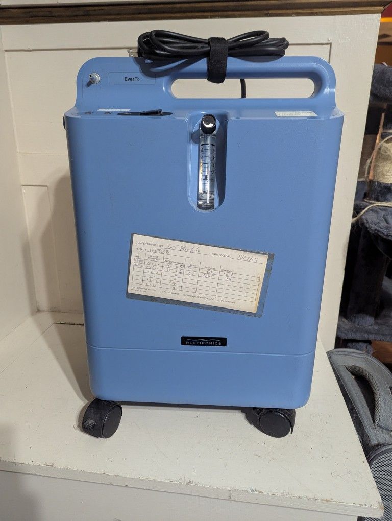 Everflo Oxygen Machine 