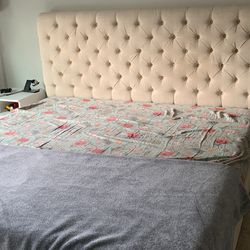 King bed w/ mattress and box spring