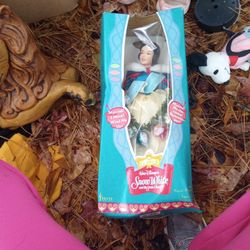 Vintage Telco Musical Snow White Christmas Doll