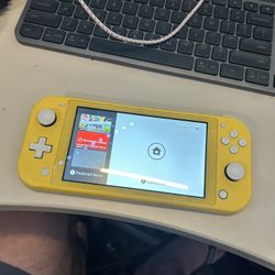 Nintendo Switch Lite (HDH‑001, Yellow) – Good Condition + Case & Charger – Fallbrook Pickup