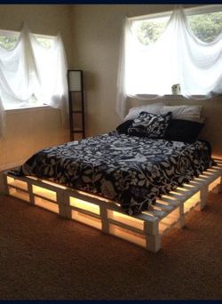 48x30 , Wood Pallets