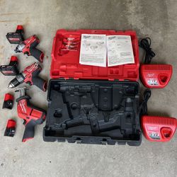 M12 FUEL 12-Volt Li-Ion Milwaukee 