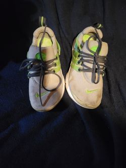 Boy shoes