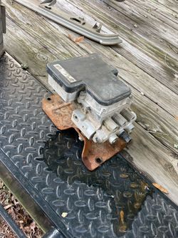 Break pump/booster