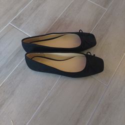 BRAND NEW Women's Size 7.5 Black Liz Claiborne Dress Flats