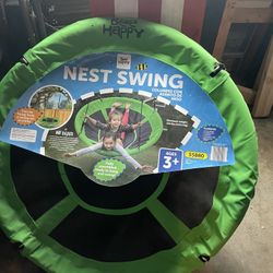 Bee Happy Nest Swing