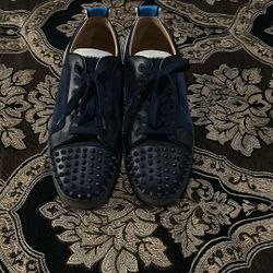 Louis Vuitton Shoes Also Have The Belt To Match The Shoes