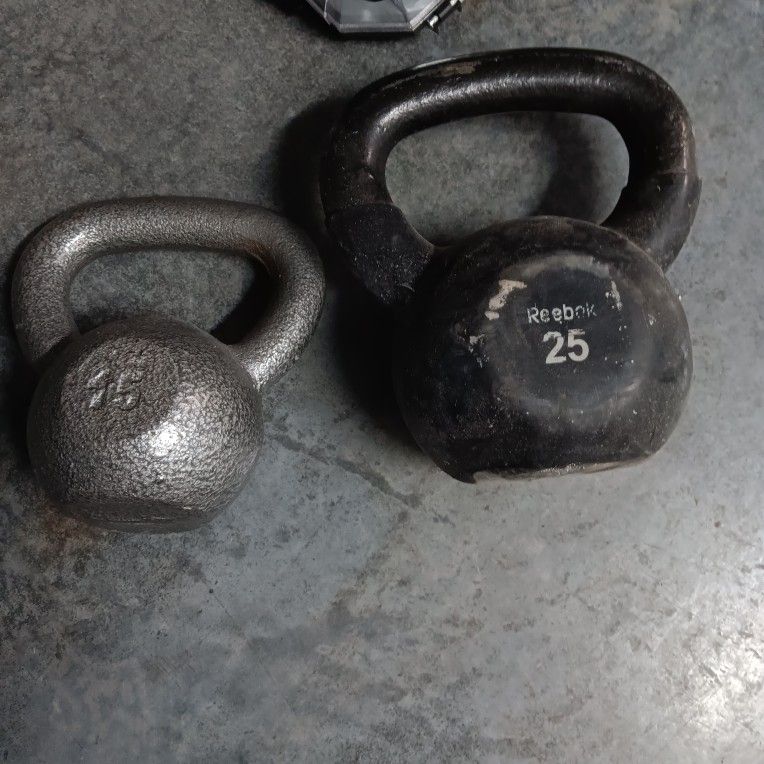 15# and 25# Kettlebells