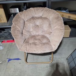 Small foldable chair NEW