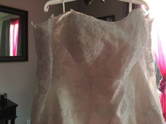 Wedding dress